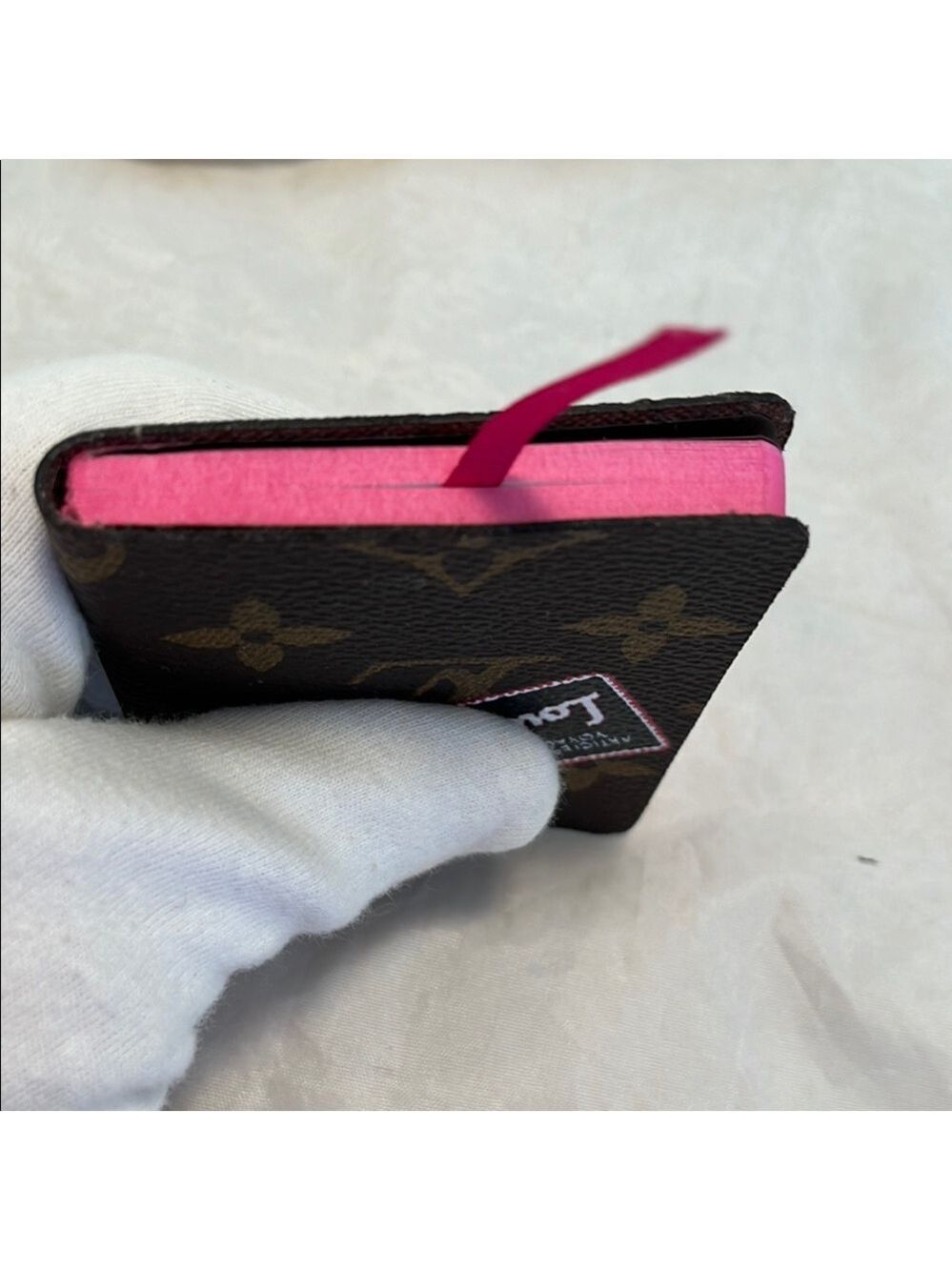 Louis Vuitton Mini Jules Notebook - Picture 6 of 9